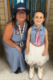 Elementaries Celebrate Dolly Parton and Reading On '9-25'